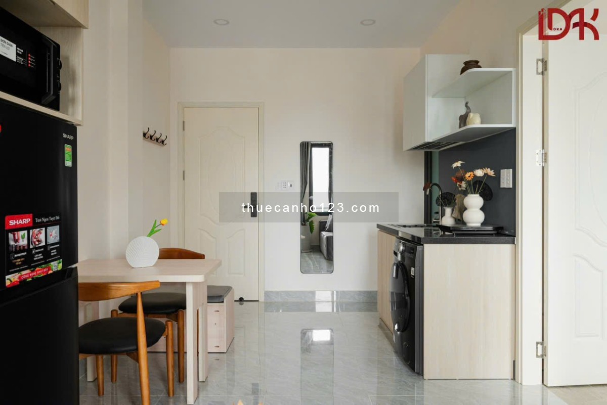 Lâu Lắm Mới Trống Lại Căn Hộ 1PN Ban Công Full Nội Thất, Decor Có Gu - Gần Hàng Xanh