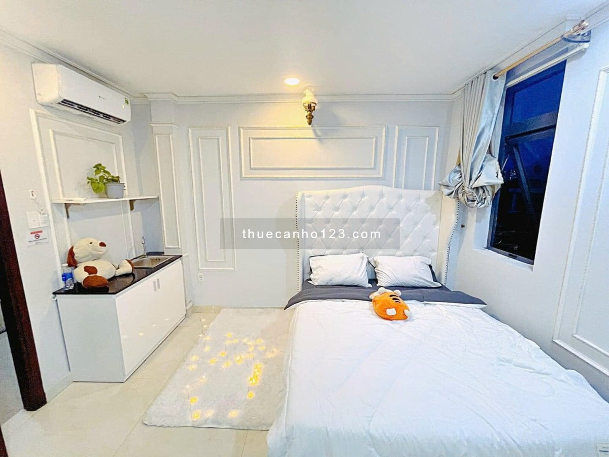 Cho thuê căn hộ Bình Thạnh - Studio full nội thất - Thang máy - Gần UEF - HIU - Hutech