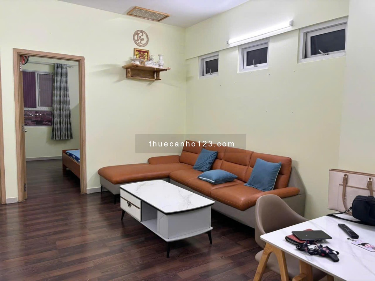 Chung cư Ruby, Nguyễn Sỹ Sách, TB: 2p ngủ, 90m2, nội thất, 9tr5/th