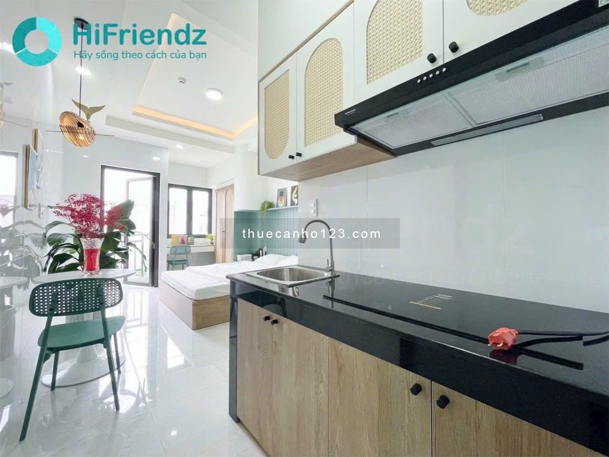 Cho thuê chung cư mini 45m2 ban công ngay Đại học Văn Lang cơ sở 3 - Ngay Đặng Thùy Trâm - Thang máy