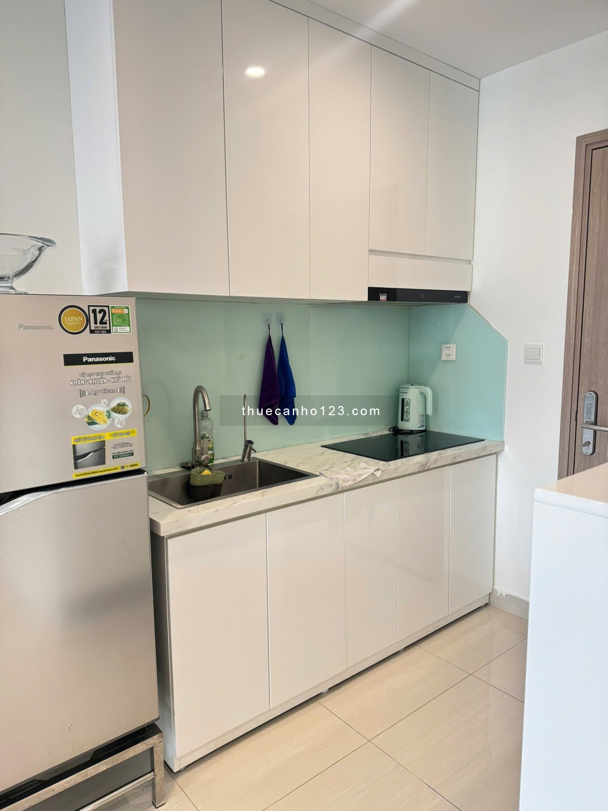 Cho thuê căn hộ 2PN Vinhomes Grand Park Quận 9 - Full nội thất đẹp, Mới 100%. Giá chỉ 8tr/tháng.