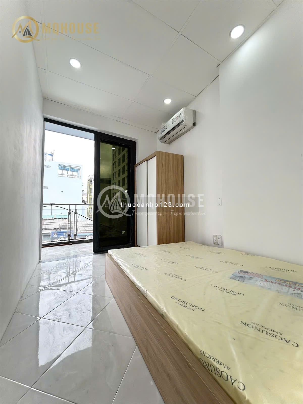 Căn hộ 2 phòng ngủ ban công Nguyễn Gia Trí