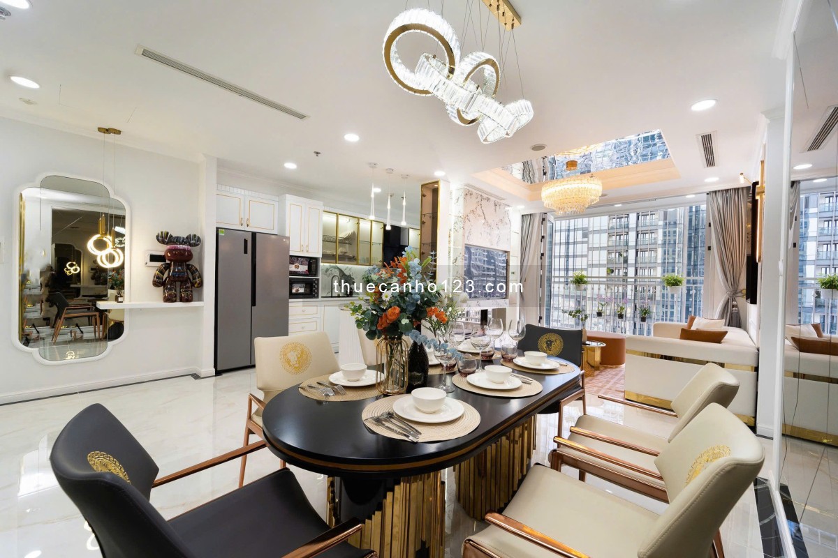 Cần cho thuê gấp căn hộ 2PN tòa Central tại Vinhomes Central Park