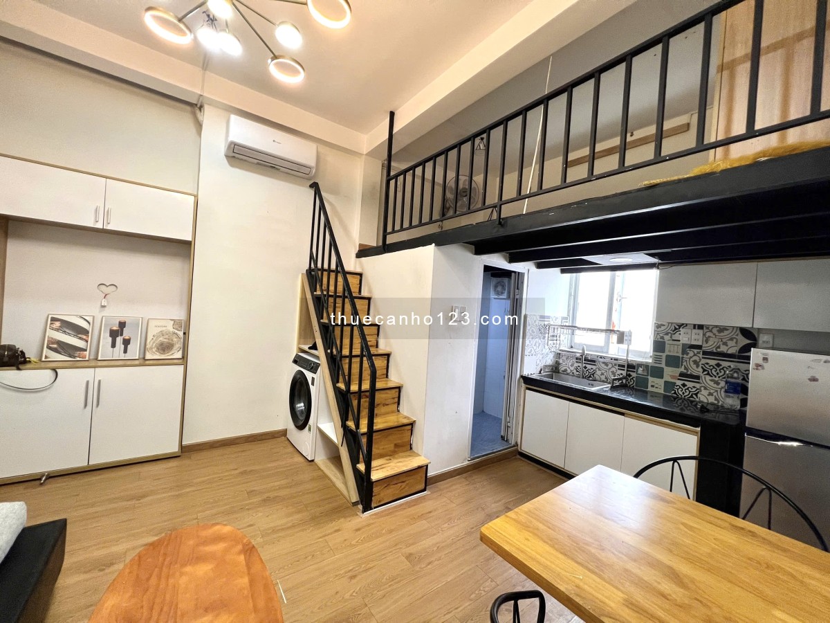 Căn hộ Duplex Quận 1 sát Bình Thạnh gần Hutech, Hồng Bàng, UEF, UEH - Máy giặt riêng, ban công