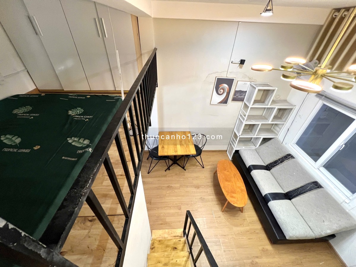 Căn hộ Duplex Quận 1 sát Bình Thạnh gần Hutech, Hồng Bàng, UEF, UEH - Máy giặt riêng, ban công