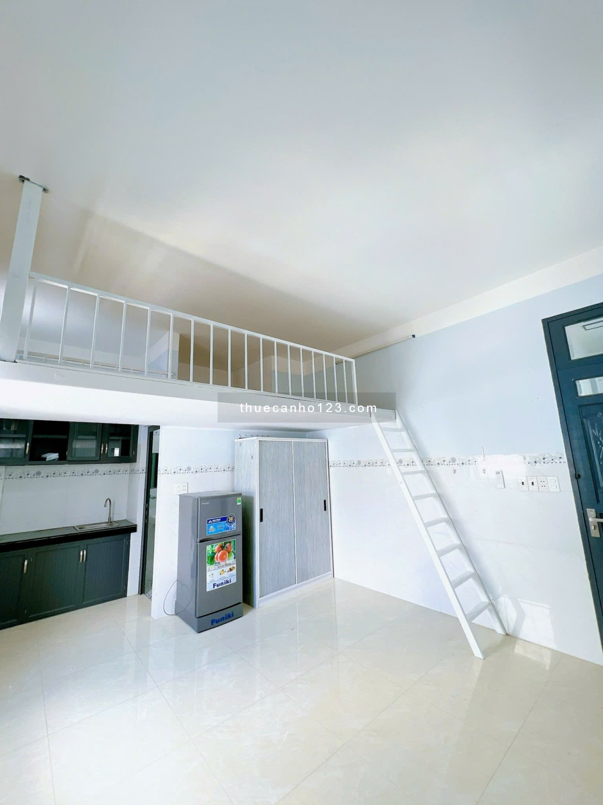 Cho thuê phòng có gác ở được 4ng 4xe 40m² - Full nội thất có cửa sổ trời rộng rãi thoáng mát