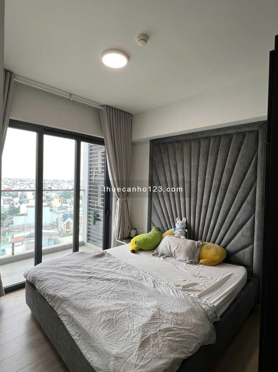 Cộng Hòa Plaza, P12, Tân Bình, 74m2, 2PN, 2WC, NTCC, 14tr5/th.