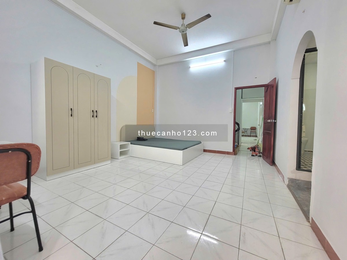 Cho thuê CHDV Q10 - Đường 3/2 - gần ĐH Y Khoa Phạm Ngọc Thạch - sát Vạn Hạnh Mall