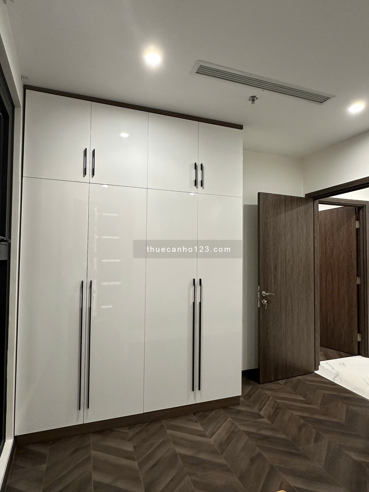 Cho thuê căn 2PN - 2WC, full nội thất tại tòa The Beverly - Vinhomes Grand Park