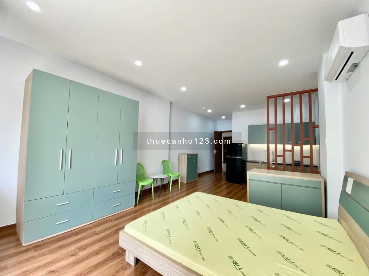 Căn Hộ 1PN, Full nội thất, sofa, ánh sáng tự nhiên, thang máy, khu dân trí cao, yên tĩnh,Gần Q1,3,PN