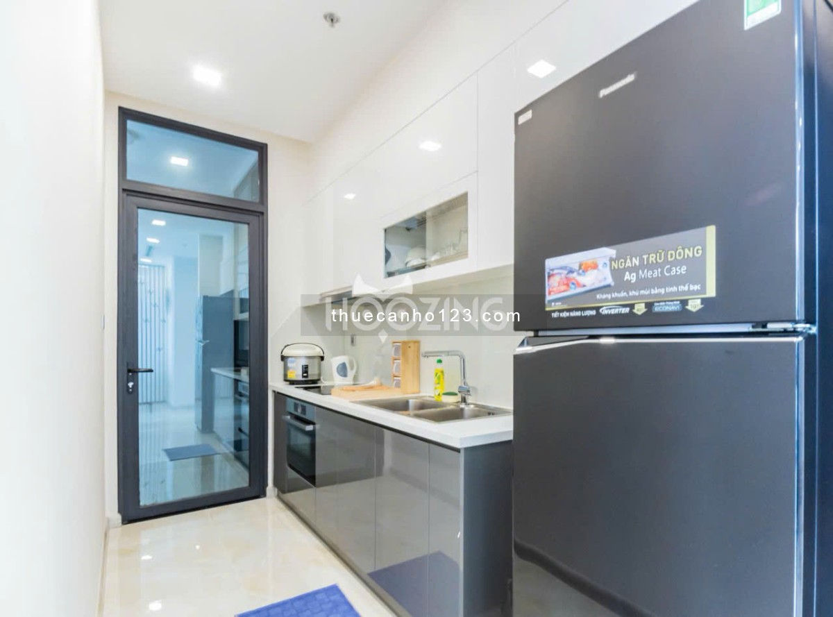 Cho thuê căn hộ 2 phòng ngủ tại VINHOMES GOLDEN RIVER BASON Quận 1