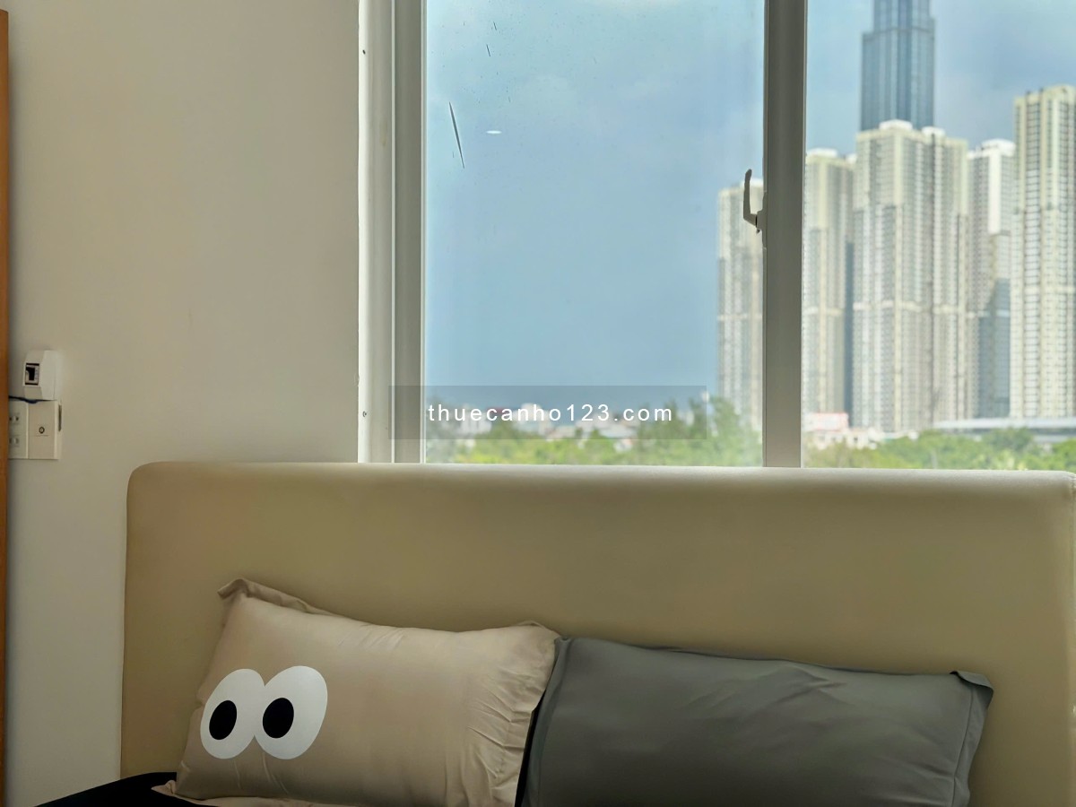 Căn hộ 1Pn ban công thoáng mát, nhiều ánh sáng tự nhiên, thang máy, full nội thất, máy giặt riêng