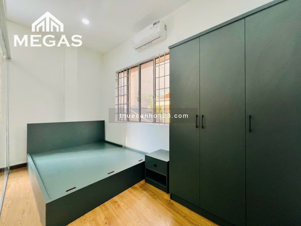 Căn hộ 1Pn tách bếp, ban công thoáng mát, full nội thất sofa,máy hút mùi,máy giặt riêng,Gần Landmard