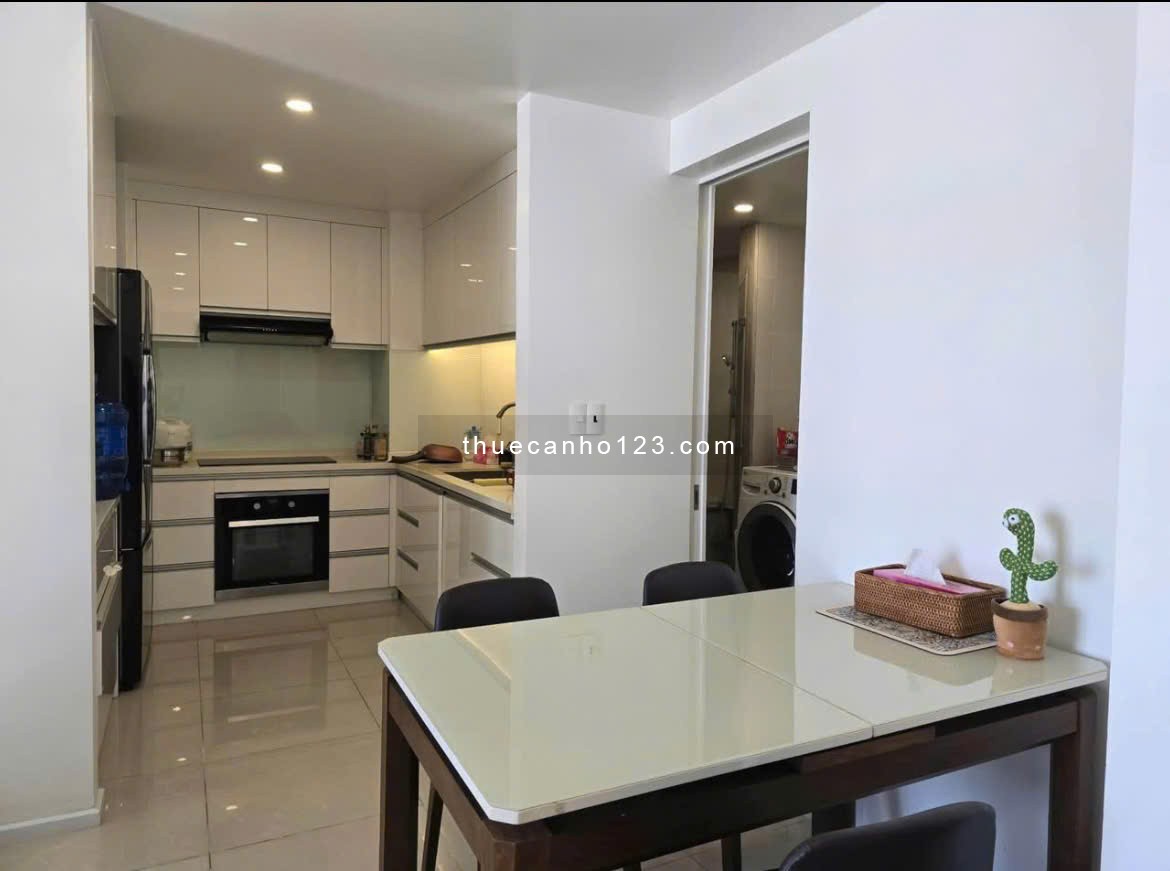 C/c PN Techcons, Hoa sứ, Phú NHuận: 93m2, 2p ngủ, 2wc, NT, 17tr