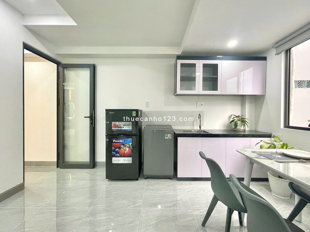 Căn hộ full nội thất 1 phòng ngủ ngay giữa trung tâm Tân Bình