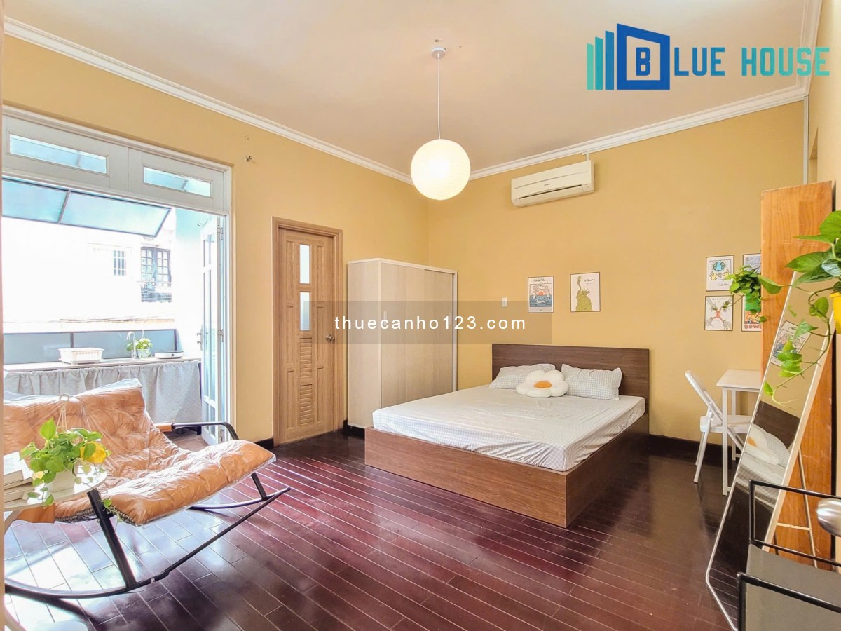 Căn hộ ban công full nội thất ngay gần cầu Lê Văn Sỹ | free phí xe và dịch vụ