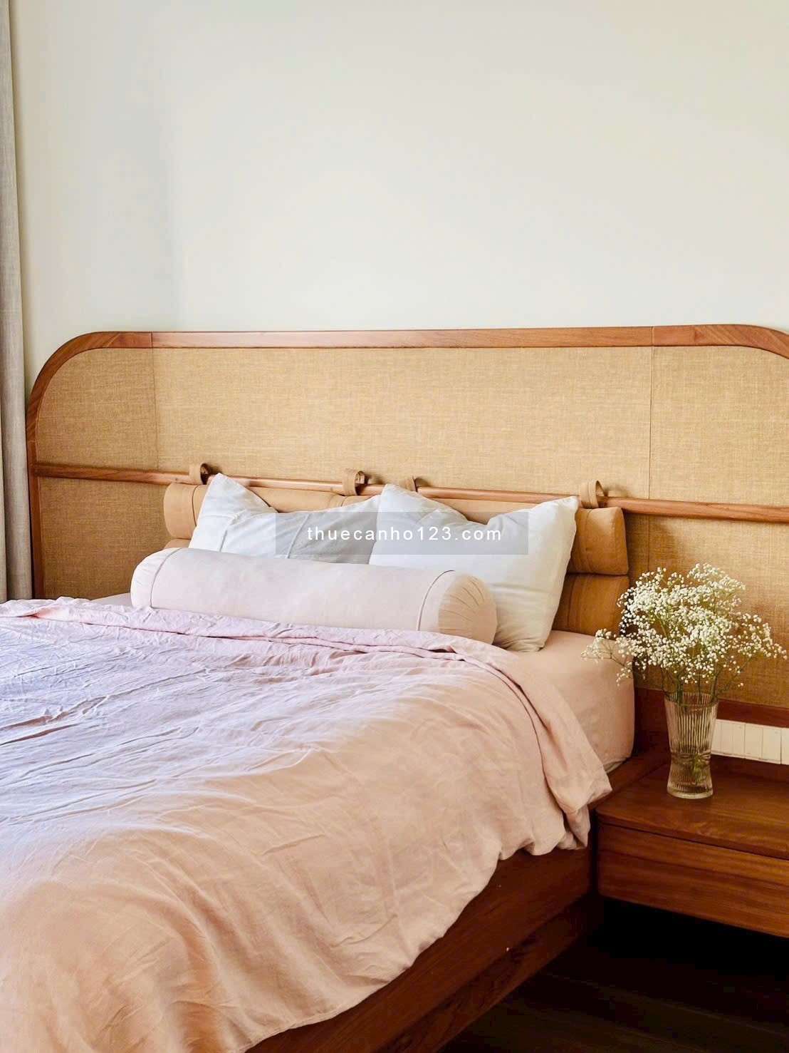 Cho thuê Kingston Residence Quận Phú Nhuận với 80m2,2pn,2wc,Nội thất đầy đủ, giá chỉ: 20 triệu/tháng