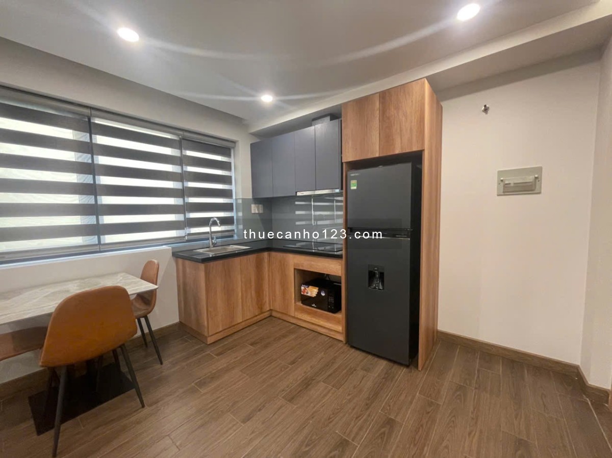 Căn Hộ New 100%, Dạng 1pn ban công, full nội thất, máy giặt riêng, bếp hút mùi, Q1 qua 5p