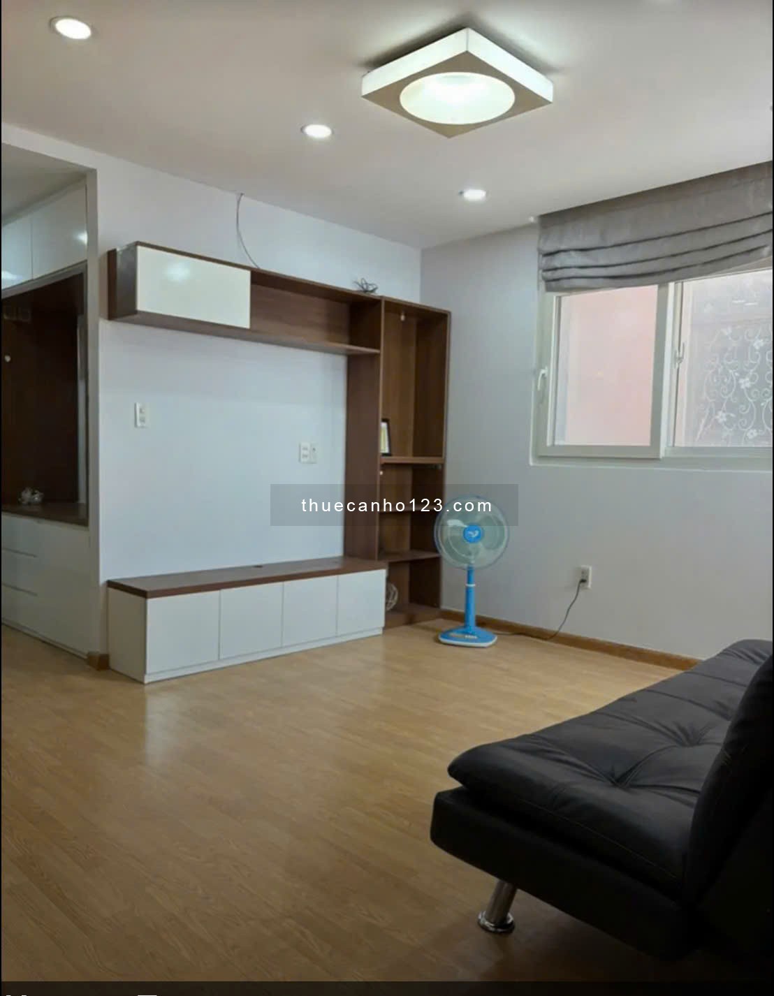 CHCC Screc Tower, Trường Sa, Q3: 55m2+ có Nt giá 10tr5/th