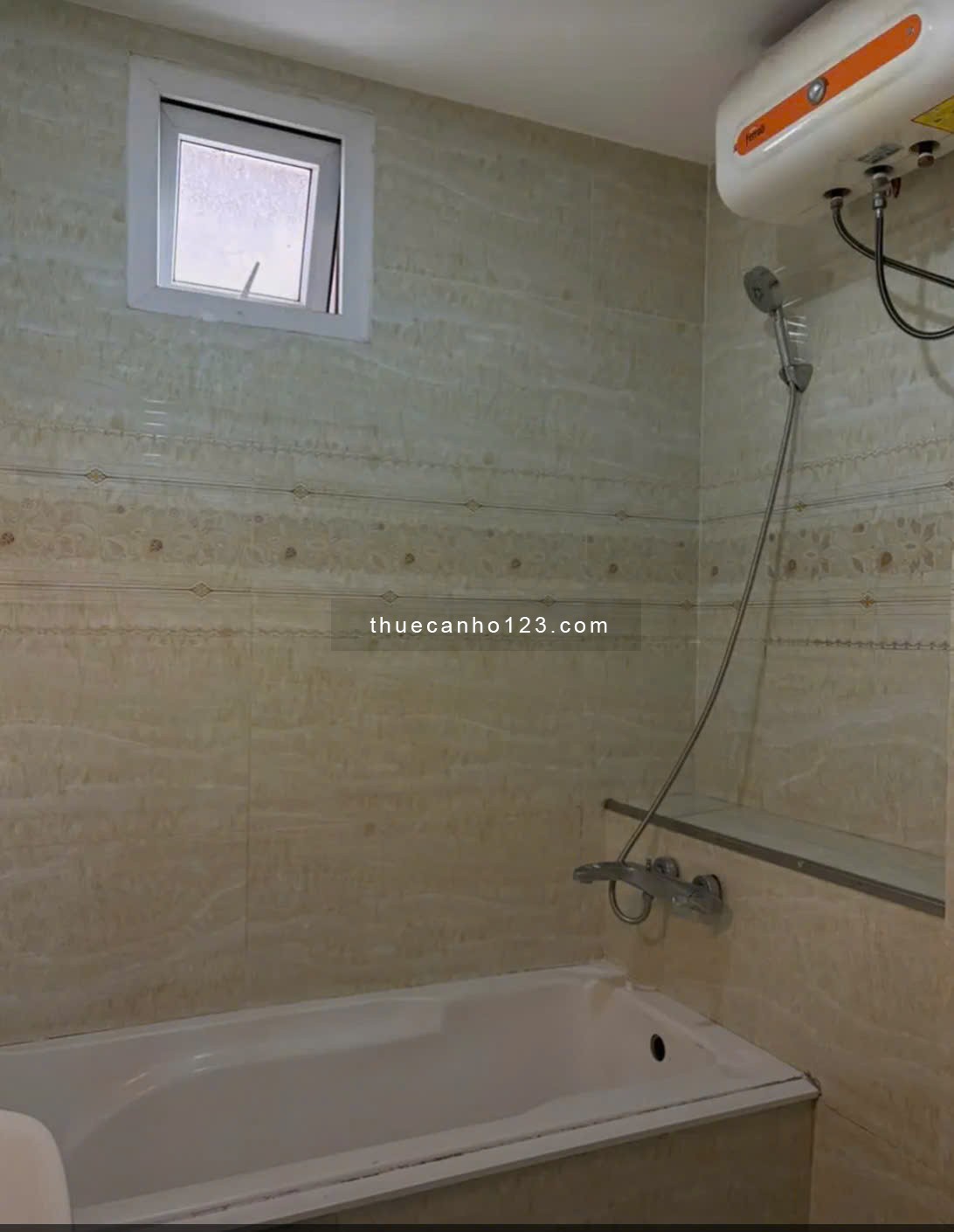 CHCC Screc Tower, Trường Sa, Q3: 55m2+ có Nt giá 10tr5/th