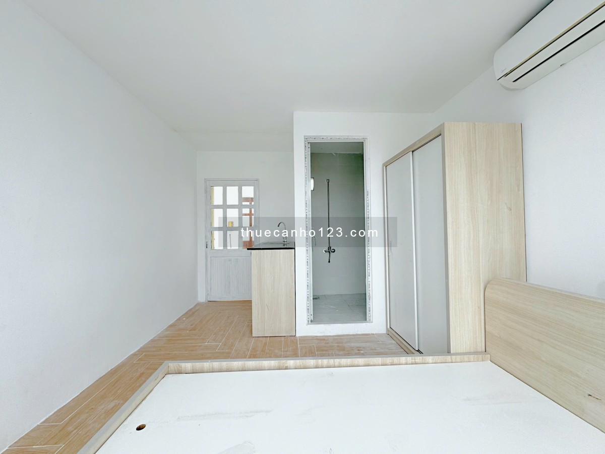 Phòng có Ban Công Thoáng Mát – Full Nội Thất - P13, Q.Tân Bình