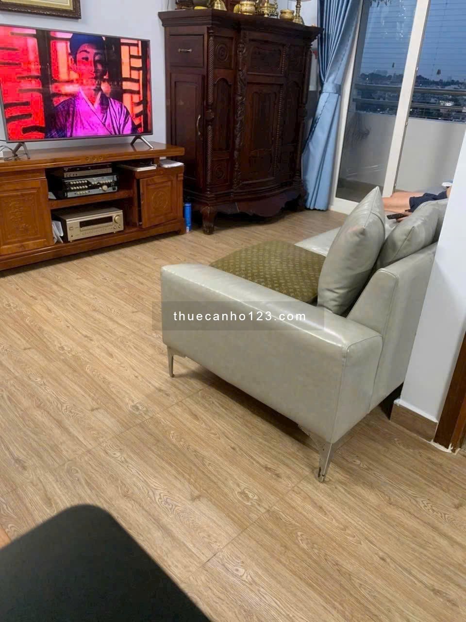 Chung cư Screc, Trường Sa, Q3: Giá 10.5tr/th căn 55m2 - 1p ngủ, NT