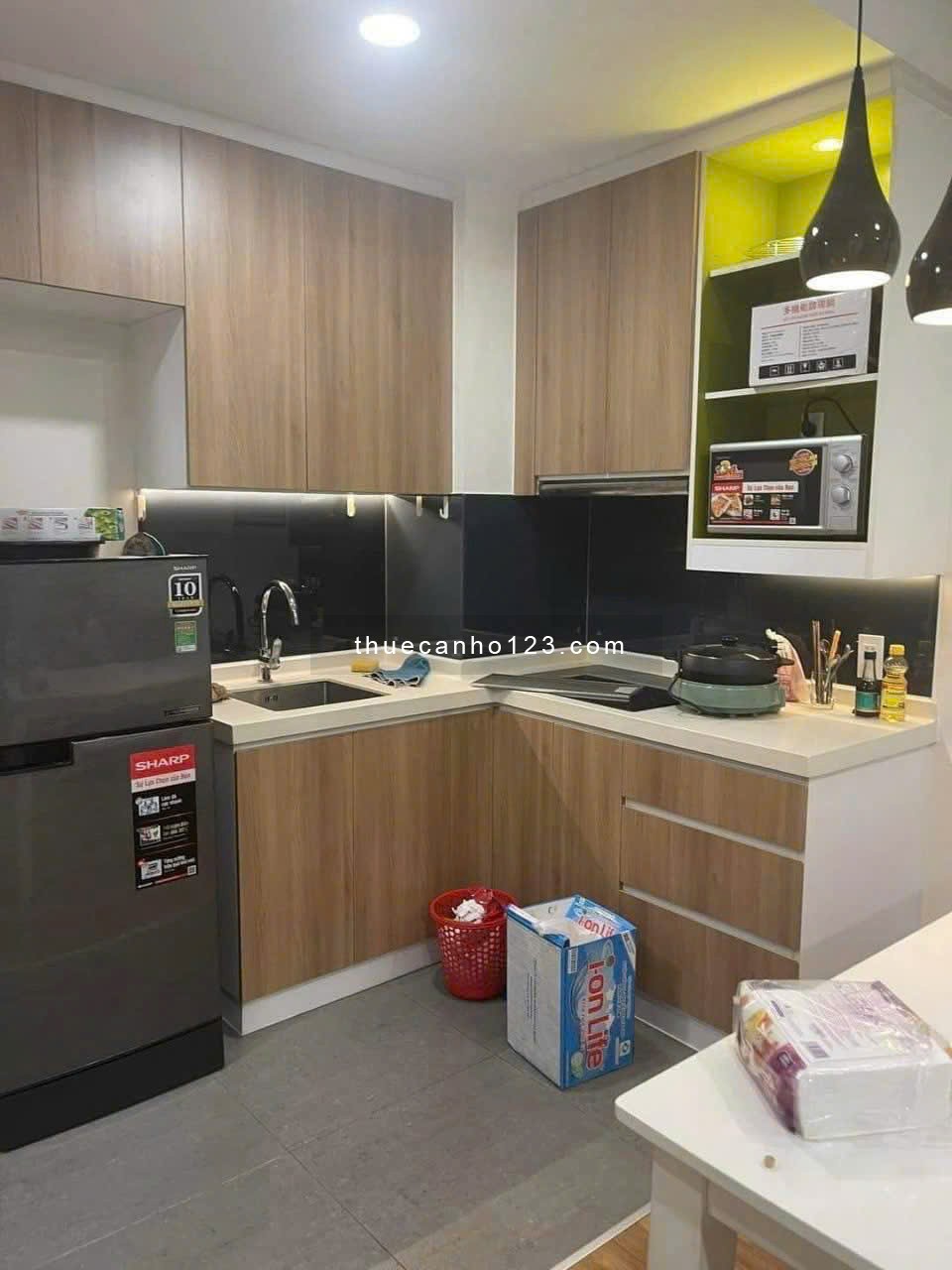 Chung cư Resgreen, Thoại Ngọc Hầu, TP: 2p ngủ, nội thất, 70m2, 11tr5