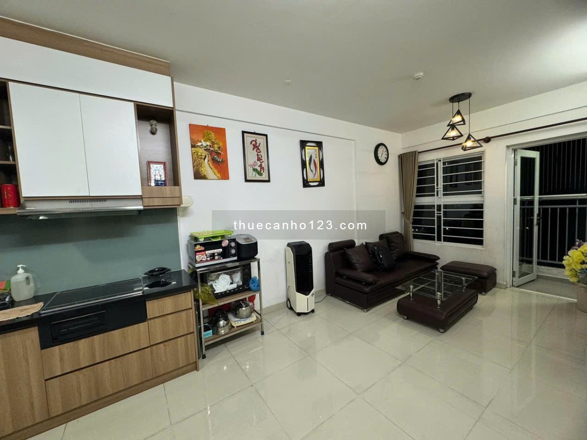 Chung cư Screc, Trường Sa, Quận 3: 10tr5, có nội thất, 55m2, 1pn