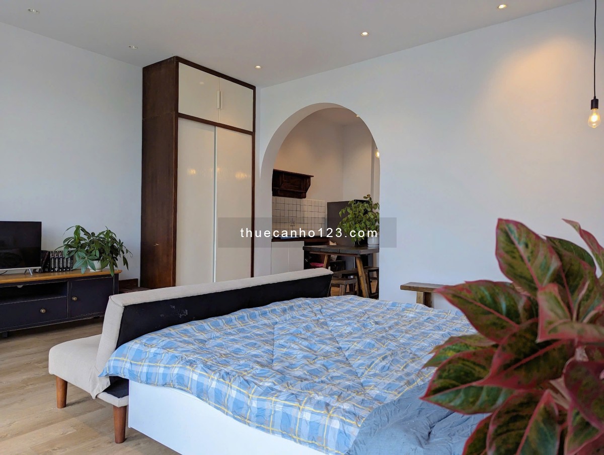 Căn hộ 2 phòng ngủ 60m2 full nội thất có ban công view cực chill ngay giữa trung tâm Tân Bình