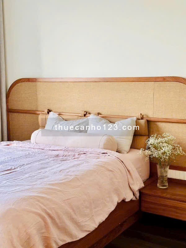 Cho thuê Sky Center Tân Bình: 74m2, 2pn, 2wc, Nội thất đầy đủ, ở liền. LH: 0981170149 Mr Văn