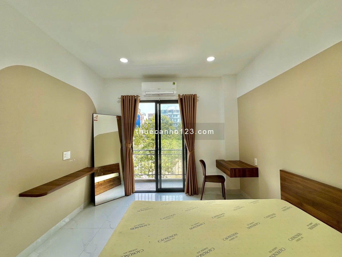 Chdv Studio Banconl Full Nội Thất ngay Cộng Hoà, Quận Tân Bình