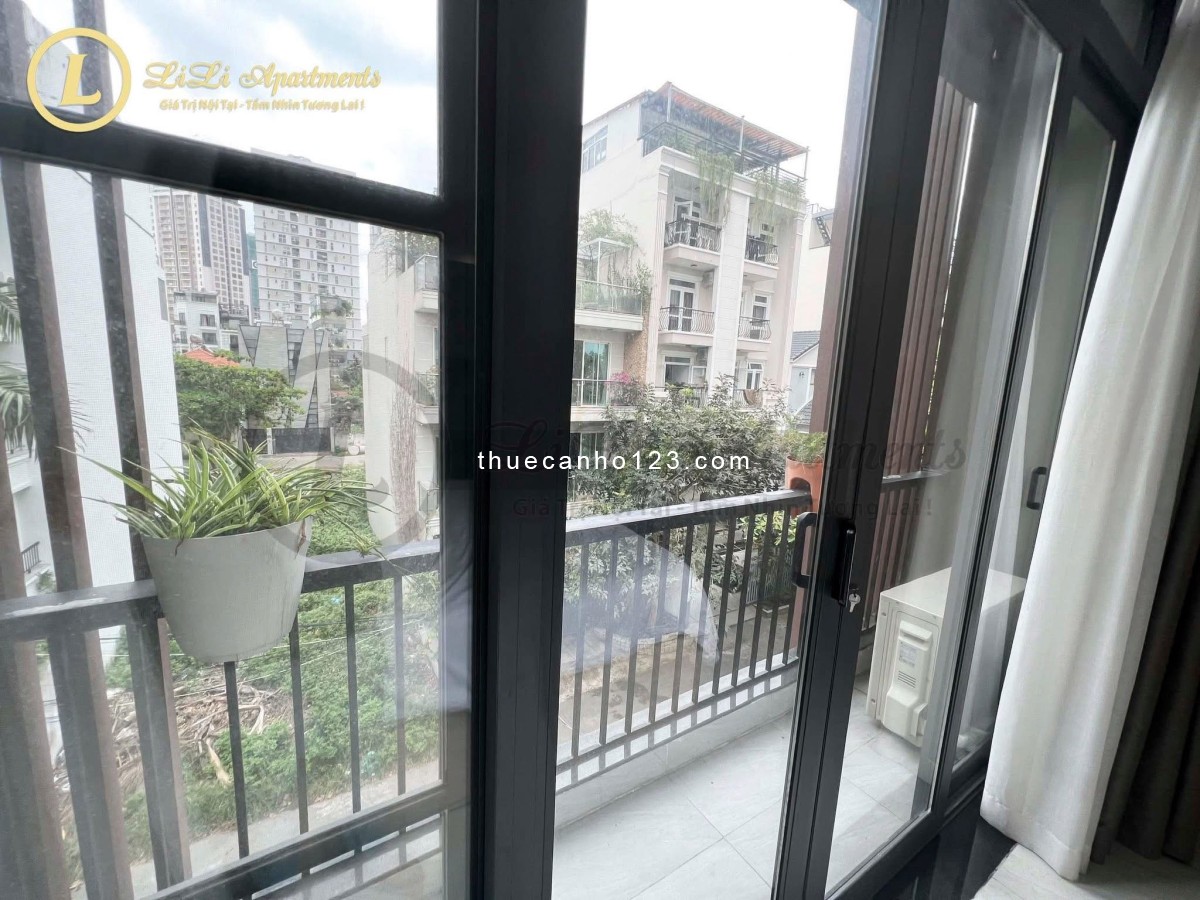 Cho thuê CHDV bancol full nội thất rộng 55m2 ở Cộng Hoà, Quận Tân Bình