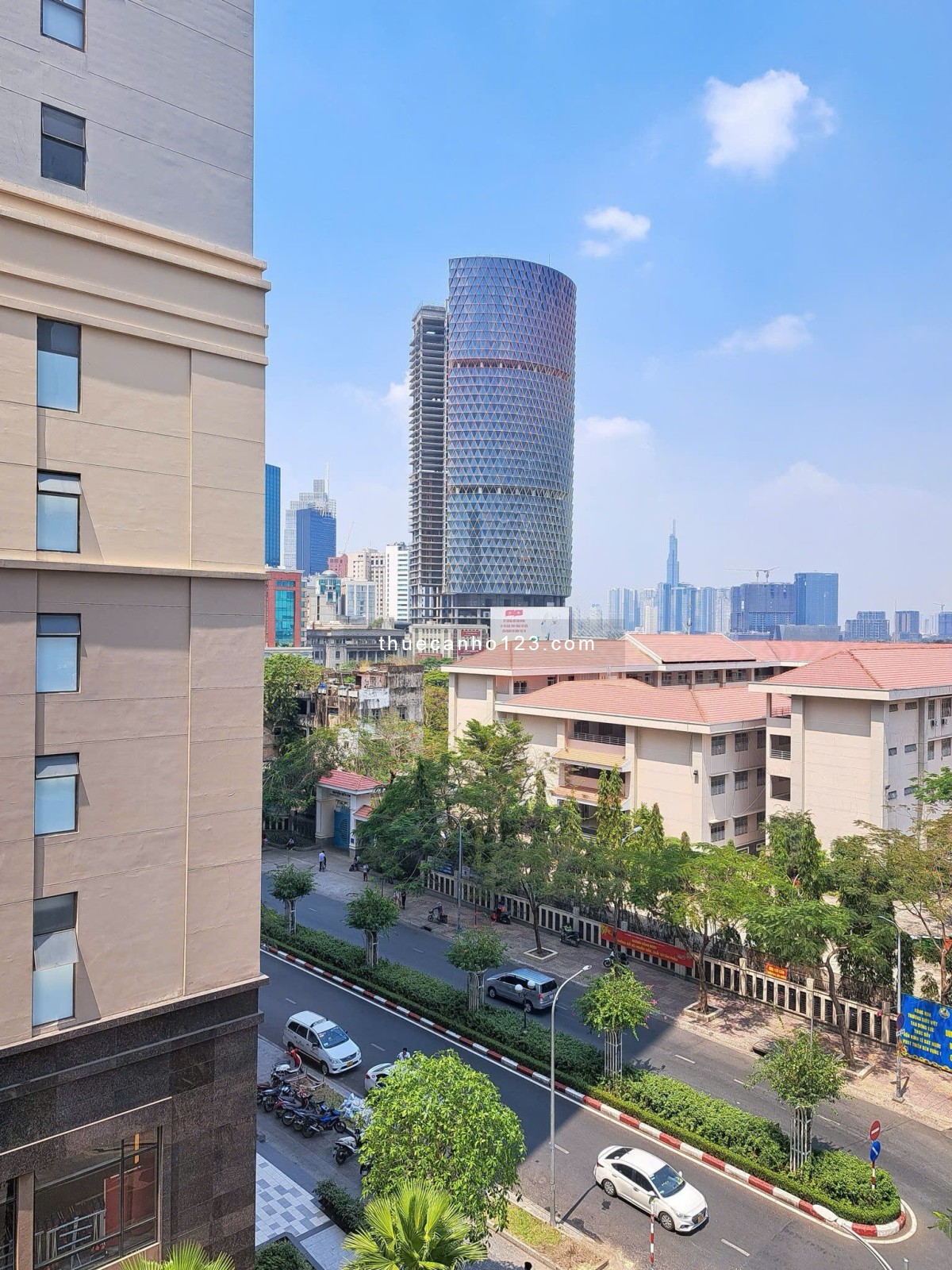 Cần Cho Thuê Nhanh Căn Hộ Studio Sài Gòn Royal xinh như hình í