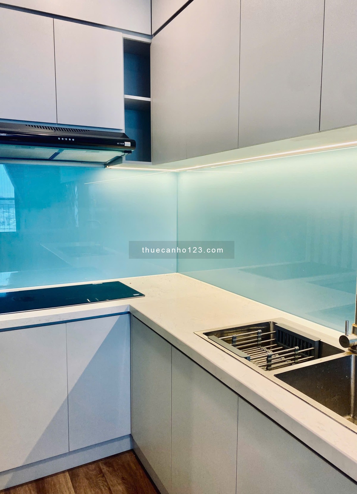 Cho thuê căn hộ góc 2PN+ 69m2 Vinhomes Grand Park Quận 9. Full nội thất, Nhà đẹp, Ở ngay.