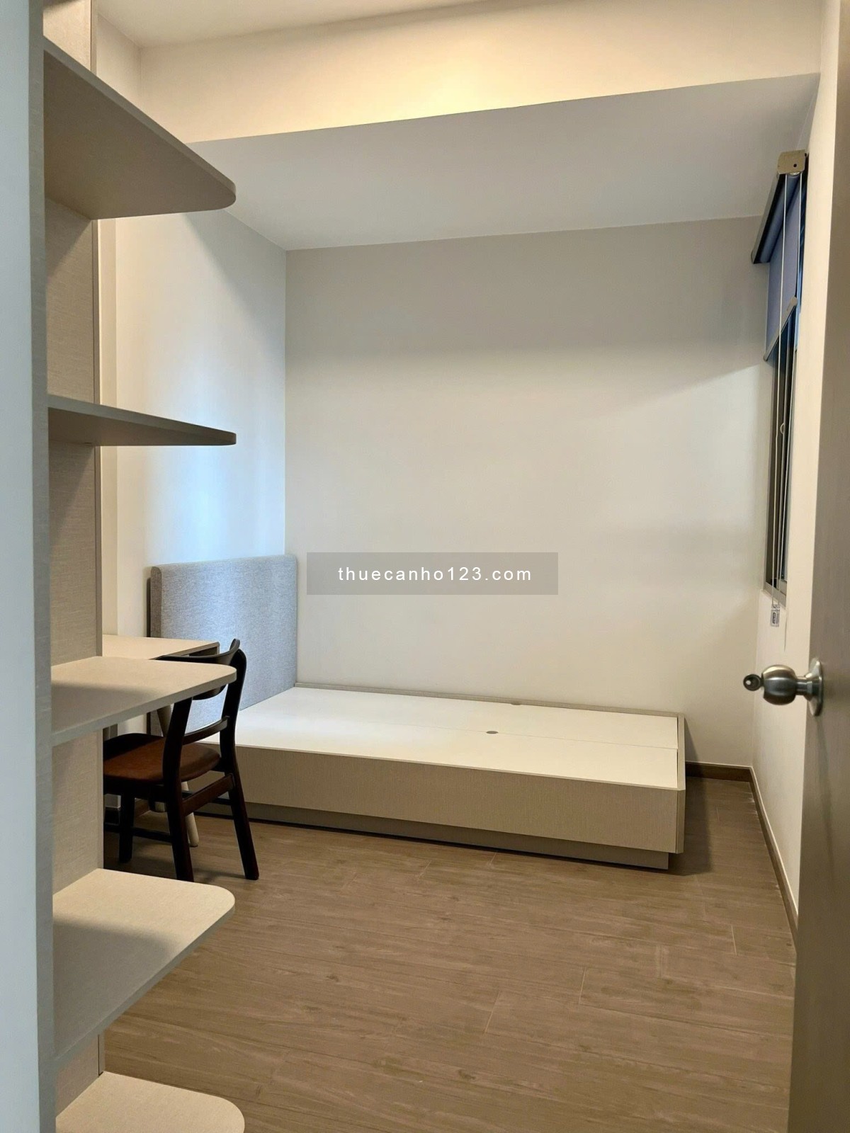 C/c Satra Eximland, Phan Đăng Lưu, Phú Nhuận: 105 m2, 2p ngủ, NTCC, 21tr