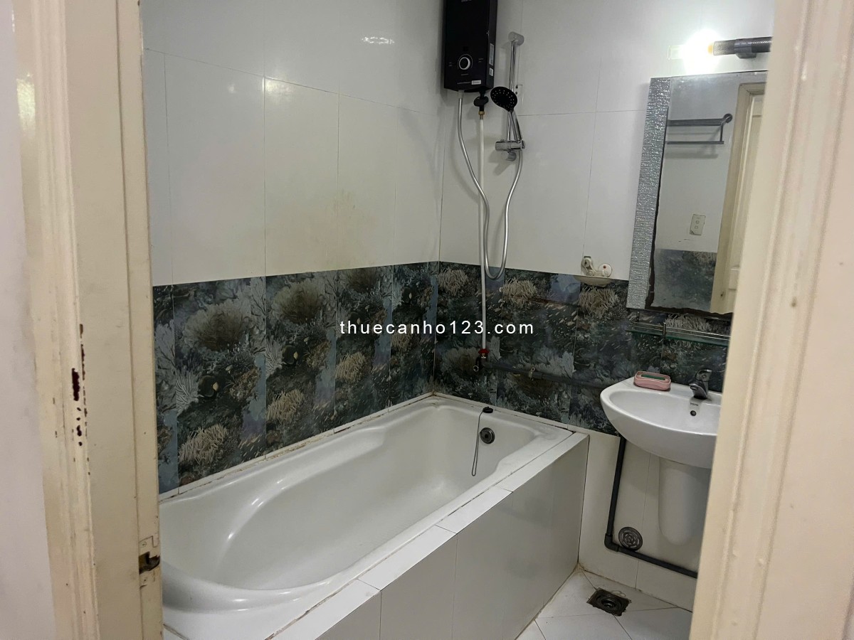 C/c PN Techcons, Hoa sứ, Phú NHuận: 90m2, 2PN, 2WC, NT, 16tr5/th