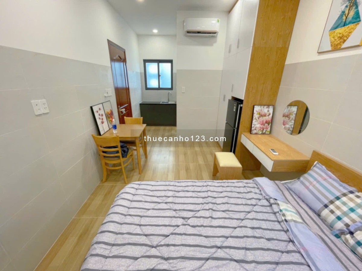 ️️Studio Cửa sổ lớn - Full Nội Thất - Thang Máy - Gần chợ Hoàng Hoa Thám - Nhà ga T3