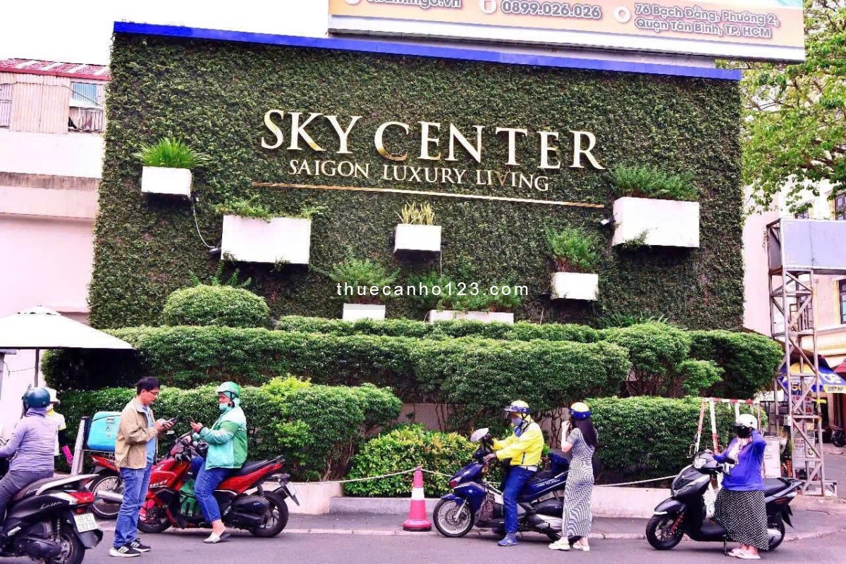 Cho thuê căn hộ Sky Center 139m2, 3pn3wc, Nội thất đầy đủ, nhà đẹp, giá thuê: 25 triệu/tháng, ở liền