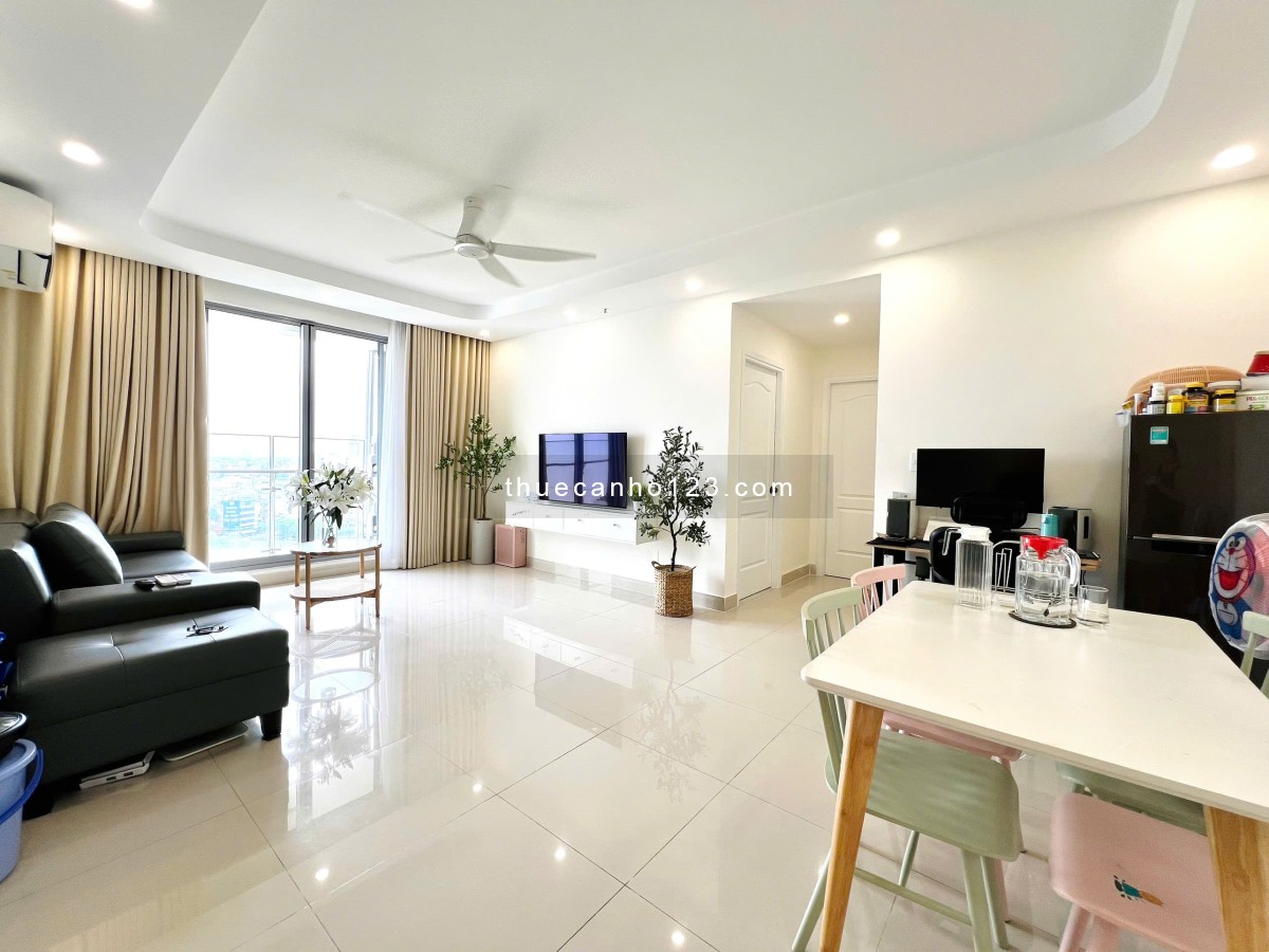 Hot deal! Cho thuê nhanh căn hộ Scenic Valley, nhà đẹp, giá siêu tốt. LH:0914574528(Mr Thao)