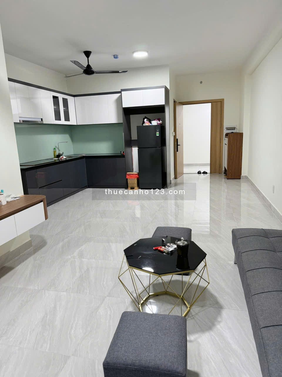 Cho thuê chung cư Phúc Yên, Phan Huy Ích, TB: 92m2, 2pn, NT 11tr/th