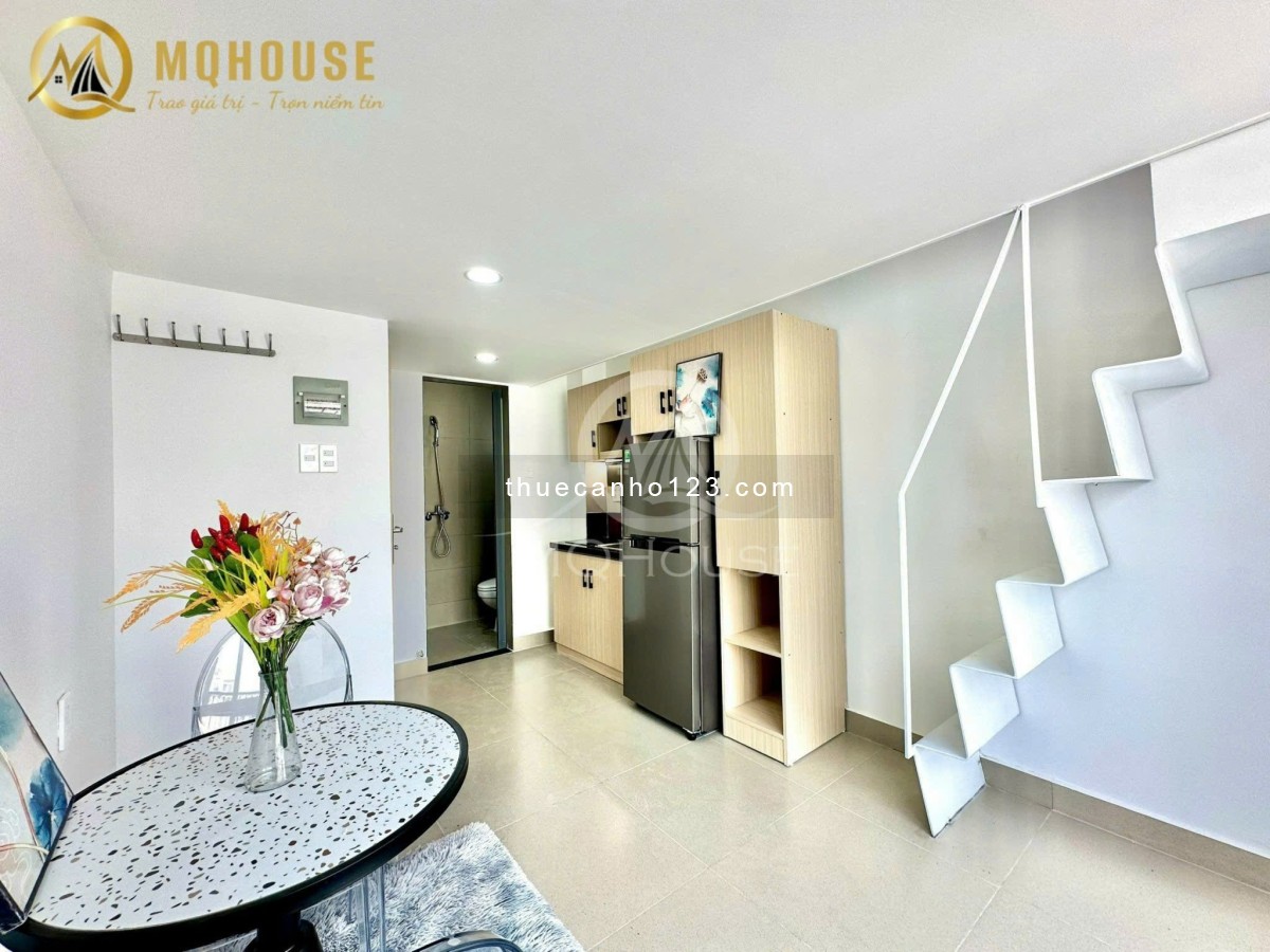 Căn hộ Duplex Ban công - Full Nội Thất - Thang Máy - gần chợ Hoàng Hoa Thám - nhà ga T3