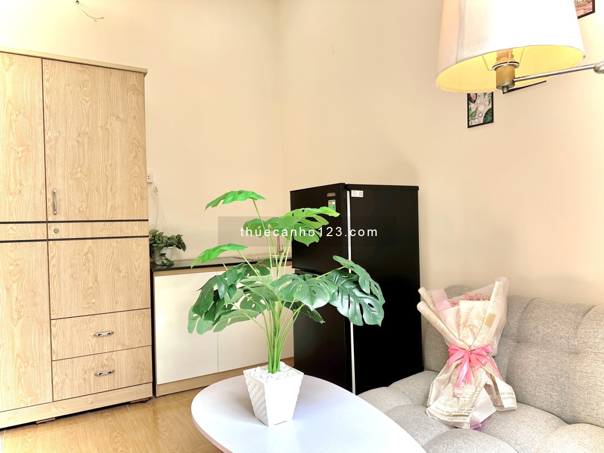 Căn Hộ Ban Công Full Nội Thất Siêu Xinh, Trống Sẵn