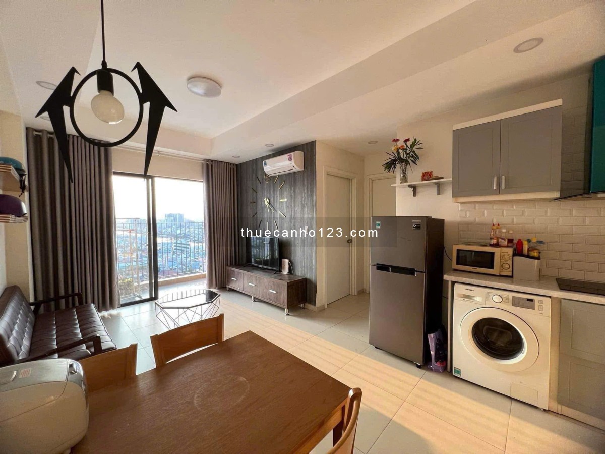 C/c Satra Eximland,Phan Đăng Lưu, PN: 90m2, 2p ngủ, NTCC, 17tr/th