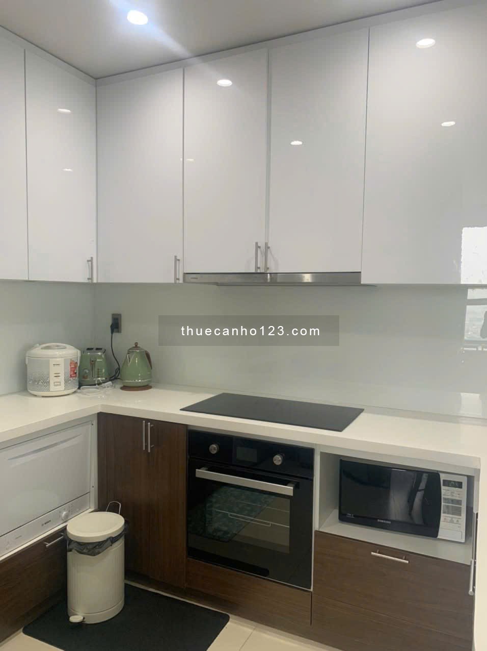 Carillon 5, Hòa Thạnh, Tân Phú: 74m2, 2p ngủ, NT,12tr/th, Bancong