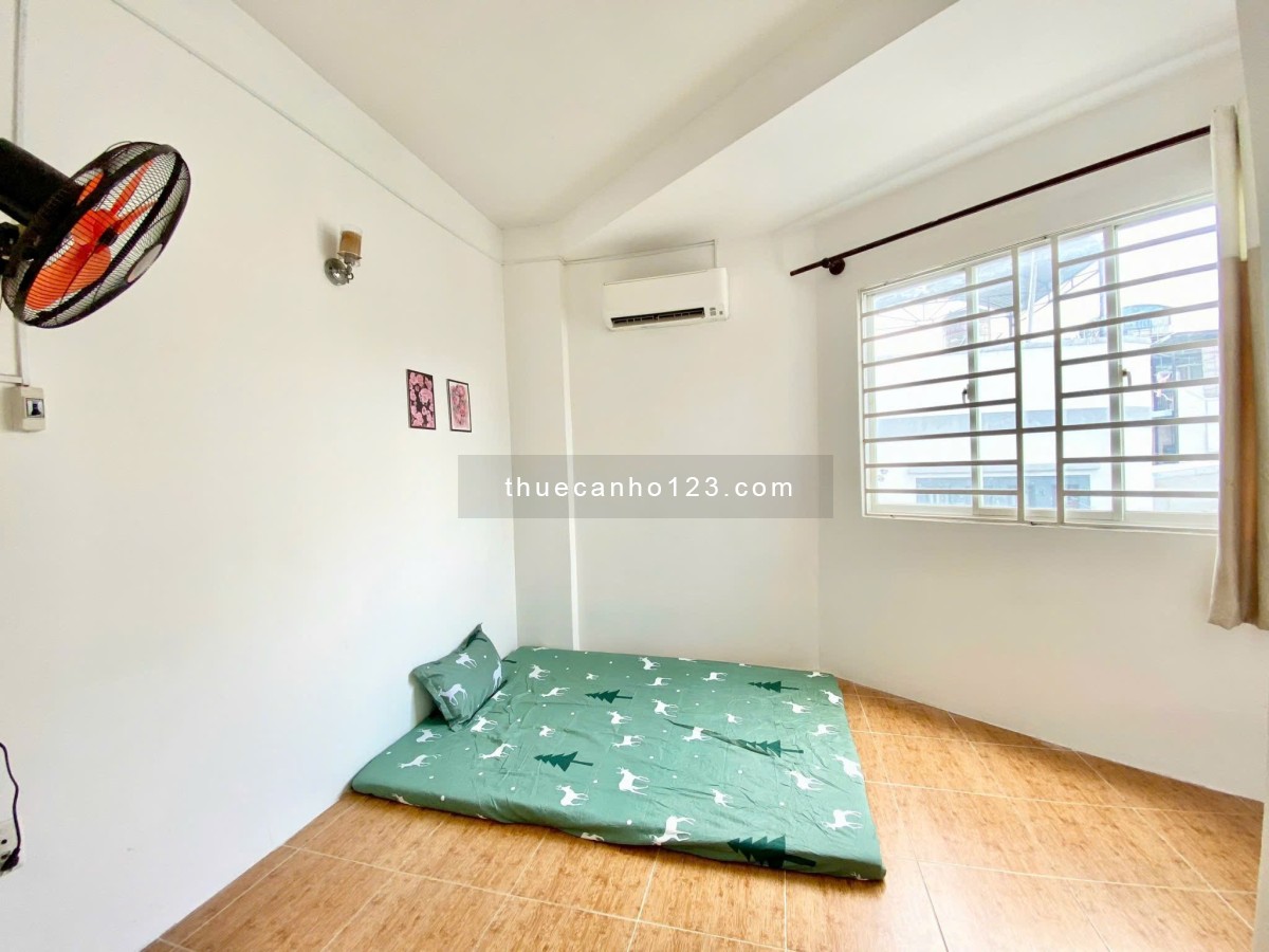 Studio tại Q10 có thể dọn vào ở ngay mọi người ơi