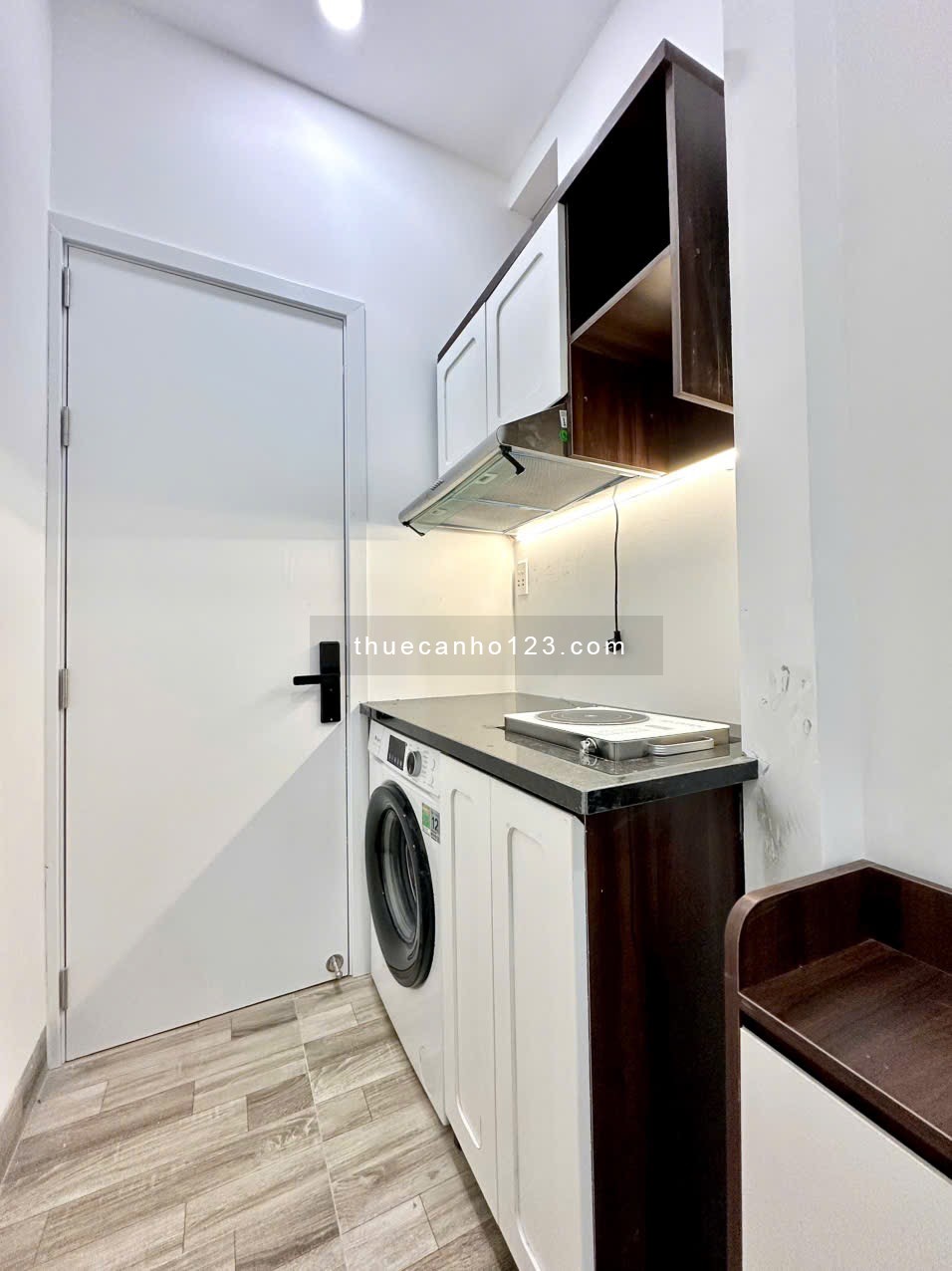 Khai Trương CHDV - Ban Công - Máy Giặt Riêng - Giá Tốt Nhất Thị Trường