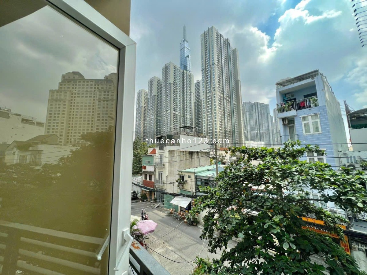 Căn hộ 1Pn ban công view city, Full nội thất máy giặt riêng, gần Landmark đi Q1,3 chỉ 5p