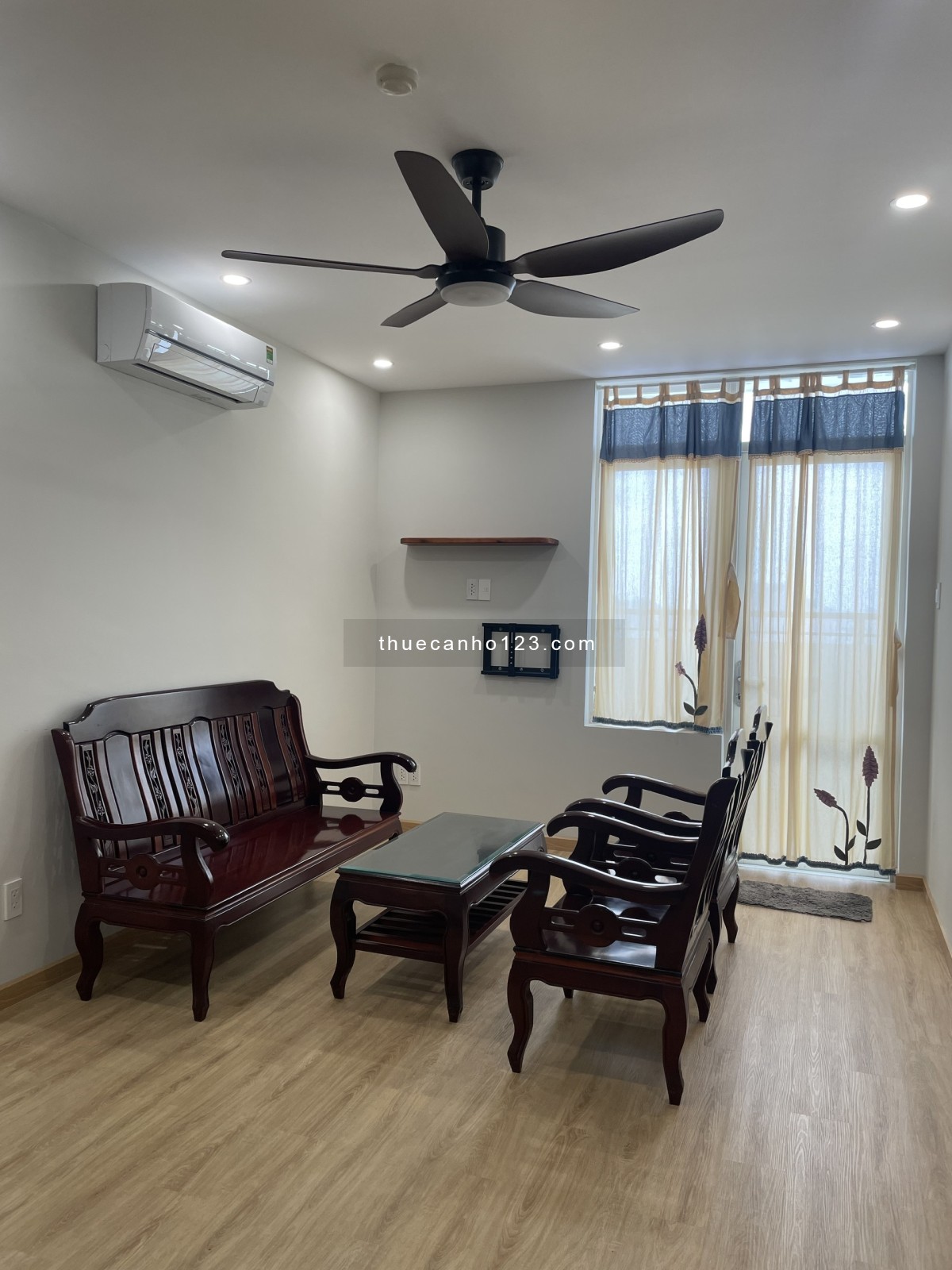 Cho thuê căn hộ Him Lam Riverside Quận 7, 77m, nhà mới đẹp, giá 20 triệu, LH: 0917 492 608