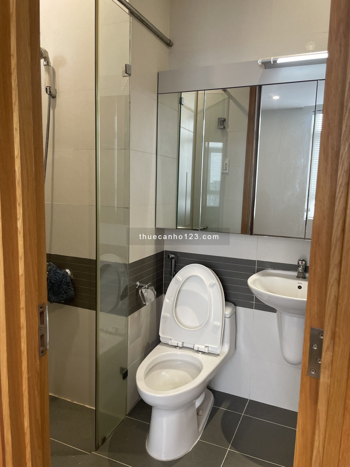 Cho thuê căn hộ Him Lam Riverside Quận 7, 77m, nhà mới đẹp, giá 20 triệu, LH: 0917 492 608