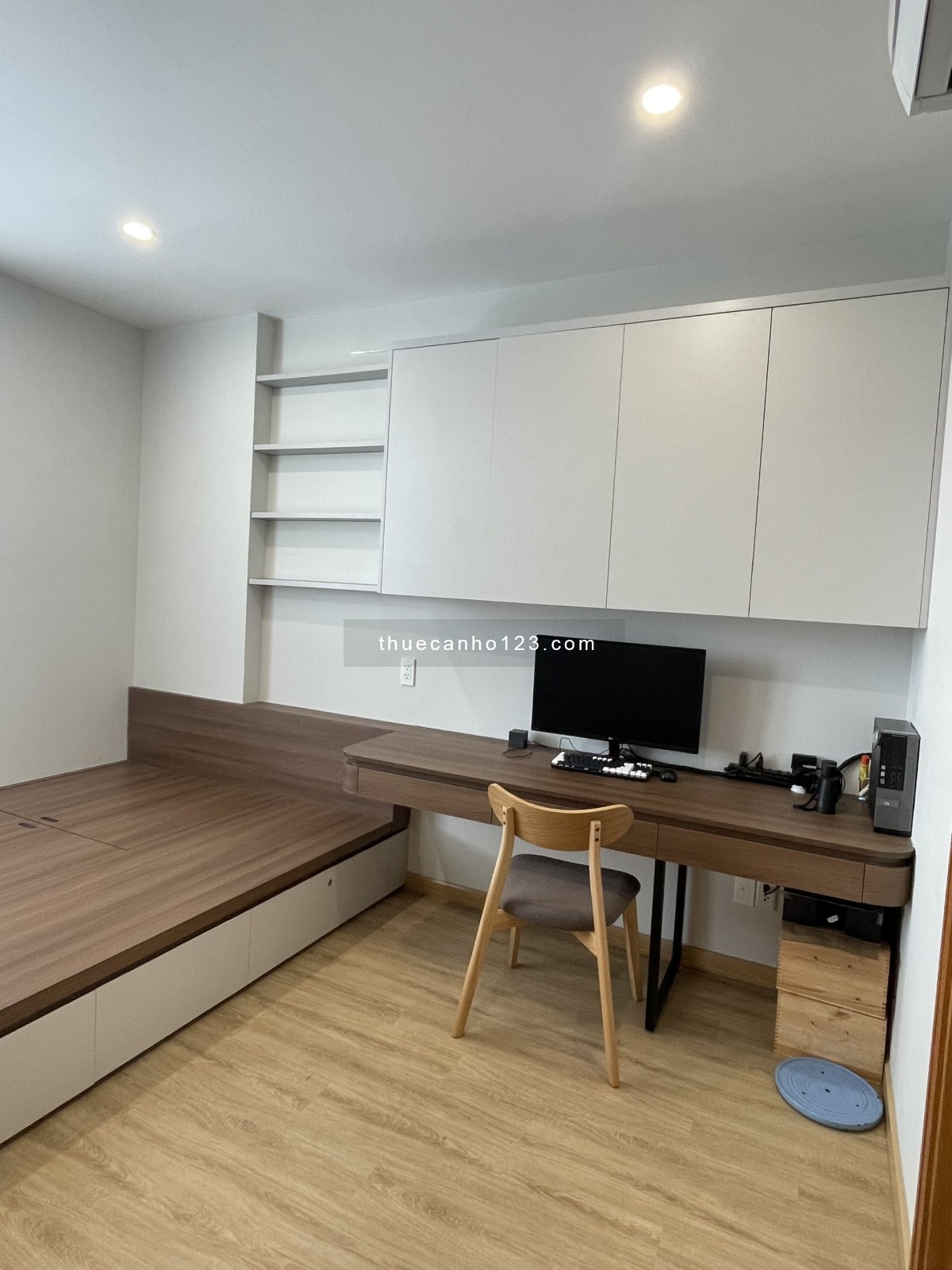 Cho thuê căn hộ Him Lam Riverside Quận 7, 77m, nhà mới đẹp, giá 20 triệu, LH: 0917 492 608